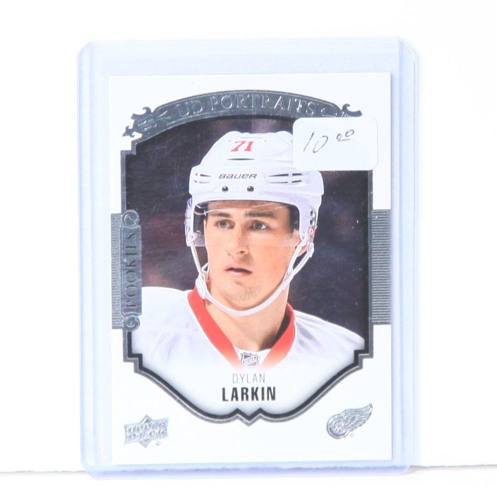 Dylan Larkin UD Portraits Rookie Hockey Card Detroit Red Wings 2015/16 P-95